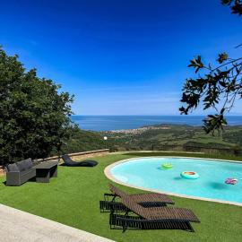 Villa Roberta With Big Private Pool, hotel u gradu 'Tergu'
