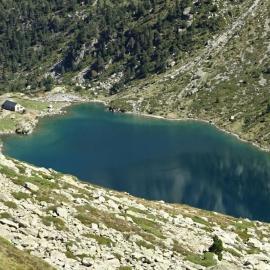 Appart Cauterets Les Campanules piscine rando velo, hotel u gradu Kotere