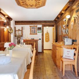 Mas di Zonadi - intero alloggio, hotel u gradu Rabi