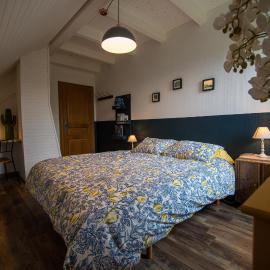 Le nid du Curtil - Chambre d'hôtes: Rougegoutte şehrinde bir otel