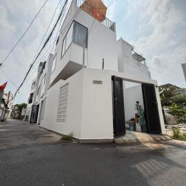Town House for rent in Thủ Đức, hotel Ho Si Minh-városban