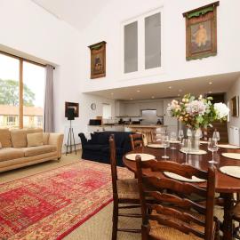 Salton Retreat Large Group Accommodation Sleeps 28