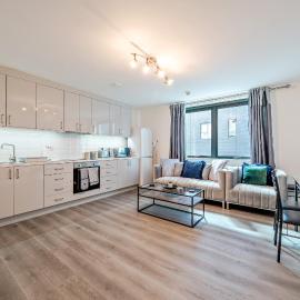 Spacious 2 Double Bedroom Apartment Near Manchester City Centre, Salford