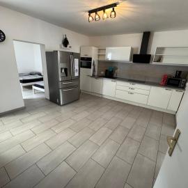 Ferien- & Monteurwohnung zentral 1