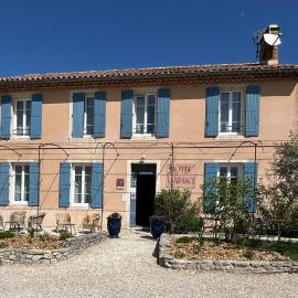 La Garance, hotel v mestu Bédoin