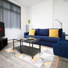 Borough Street, hotel in Port Talbot