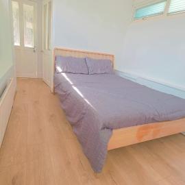 Glory room ensuite