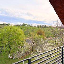 Green Horizon House Kutaisi, hotel u gradu Banoja