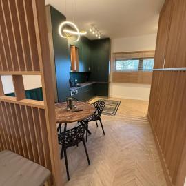 Tomis Villa Center Studio