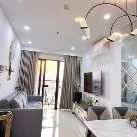 Châu Giang Luxury -Nera Garden APartment 2-3 Bedroom, FREE hồ bơi, hotelli kohteessa Hue