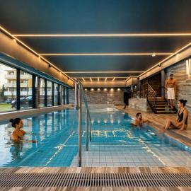 Kasprowicza Apartments M&M-SPA & Pool Parking FREE Kołobrzeg, hotel in Kołobrzeg
