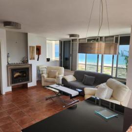 Three Horizons Penthouse El Saler, hotel Valenciában