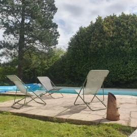 Longère 'Nature et Baies'، فندق في Montigny