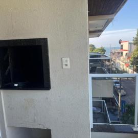 Apartamento 70 metros do mar, hotel in Florianópolis
