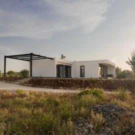 Villa Anicca, Meganisi
