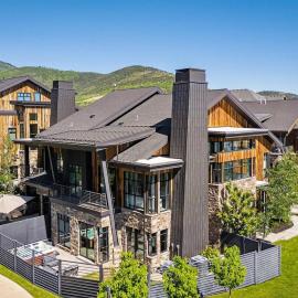 Park City White Pine Mountain Retreat | Walk to Ski, Free Shuttle, Mountain Views/Ski Waxes, Hot Tub