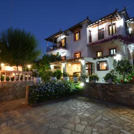 Korinas House, hotel din Agnontas