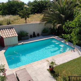 Villa Luberon Piscine Pétanques، فندق في كافايو