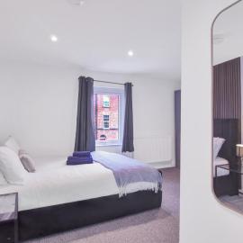 Spacious Central Home, Garden & Parking, hotel en Gloucester