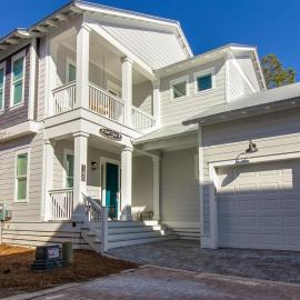 LUXE Doin' Grayt Easy Beach Access 4 Bikes Pool Pets Sleeps 12