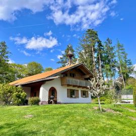 Ferienhaus Eichenseer Gallzein - Alleinlage mit Garten, Wald & Bergblick