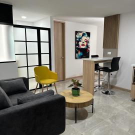 Apartamento bonito, céntrico y cerca de la estación de metro, hotel in Sabaneta