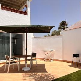Estudio Agua Jacuzzi privado, hotel in Vejer de la Frontera