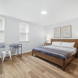 Pittsburgh Millvale C Spacious and Cozy Private Bedroom with Shared Bathroom