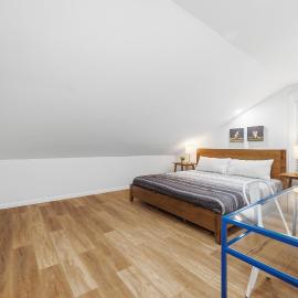 Pittsburgh Millvale E Modern and Quiet Private Bedroom with Shared Bathroom, hotel a Pittsburgh