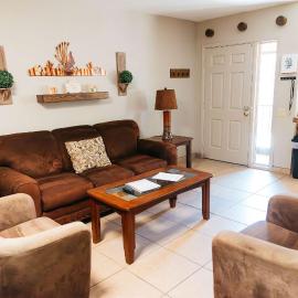 Desert Oasis Condo, hotel in Green Valley