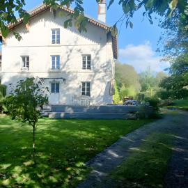 Chambre d'hôtes Le Colibri, hotel a Épinal