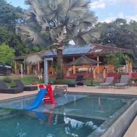 Sítio Santa Terezinha, hotel en Sete Lagoas