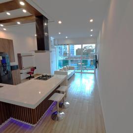 Dpto de Lujo Centrico con Jacuzzi y Balcon Parque de las Aguas
