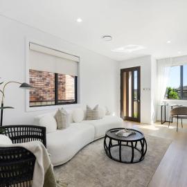 Spacious 4BR Home Near Tuggerah Lakes