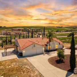 Allura Encantado - Temecula Wine Retreat