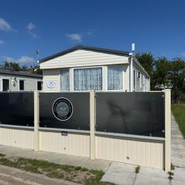 Ingoldmells में, होटल Sunnymede i15 Hot Tub - pet friendly, bed linen - Meadow Lakes Caravan & Lodge Hire