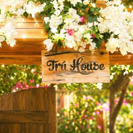 TRÚ HOUSE
