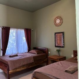 Huu में, होटल Vivian's Lakey peak homestay