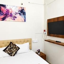 Viesnīca Hotel Mayur Lodge pilsētā Bidžāpura