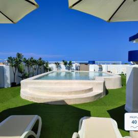 Hotel Porto, מלון בגאנדיה