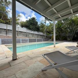 Midtown Oasis - Sleeps 9