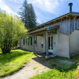 Gîte De La Forêt, hotel in Le Soulié