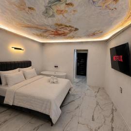 Luxury Studio at City Park Mall, hotel in Constanţa
