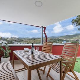 Home2Book Bright Penthouse with Terrace & Views