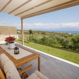Petra & Thea Chrani Villas