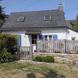 Maison de pêcheur calme à Trégastel avec jardin clos, proches commerces et plage, 3 pers, 3 étoiles - FR-1-542-51