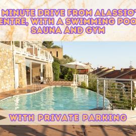 5 Minutes from the Beaches Relax by the Pool