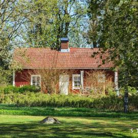 Idyllic and family friendly cottage in Smaland SE06095, hotel u gradu Ryssby