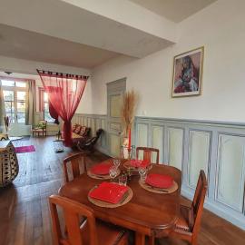 Cozy-Home Spacious and bright apartment, Hotel in Montargis