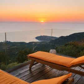 Harmony House- Sea View Cretan Escape with Jacuzzi